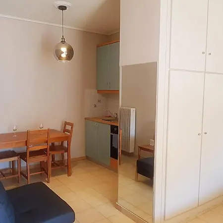 Athens Campus Renovated Studio Apartment @ Ilisia 雅典 Exterior photo